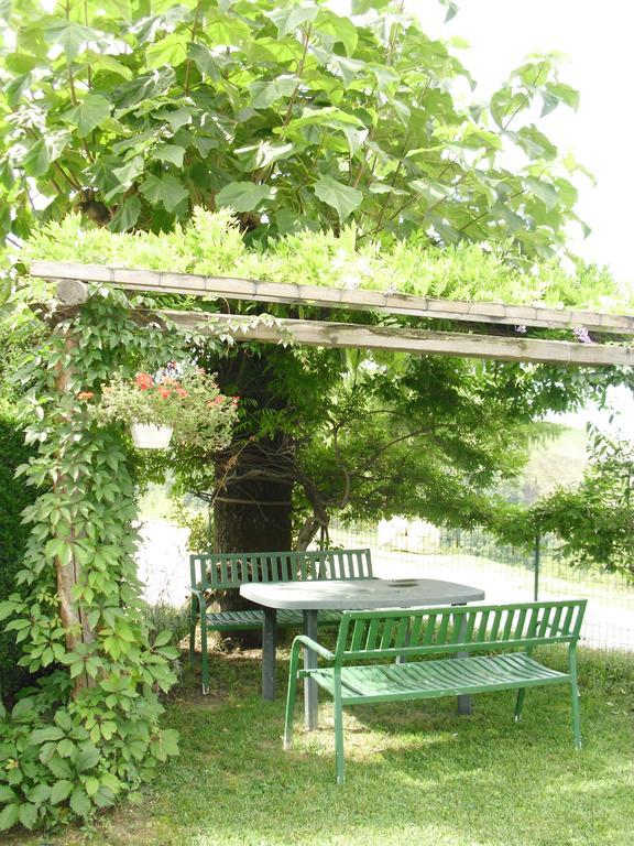 Bricco Del Gallo Sinio Εξωτερικό φωτογραφία